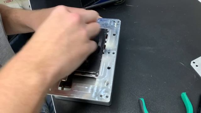 Замена разбитого стекла на iphone 6s - полностью весь процесс смотреть онлайн