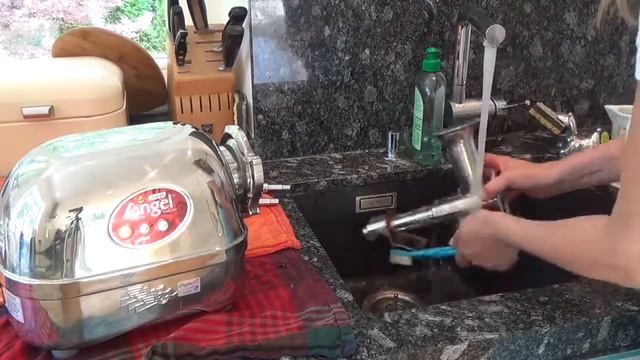 Reinigung des Angel Juicer (Teil 6) смотреть онлайн
