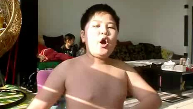 Китаец отжигает смотреть онлайн