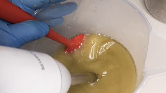 Sapone con polpa di avocado🥑: cremosità e schiuma!!! (con miscela eutettica, no grassi animali) смотреть онлайн