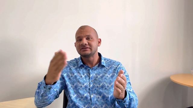 Vai pieteikties vēlreiz? Sia Agence смотреть онлайн