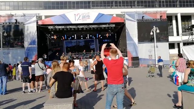 Прекрасное попурри от музыкального ансамбля Южного военного округа смотреть онлайн
