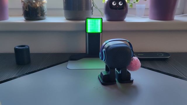 Emo Go Home station смотреть онлайн