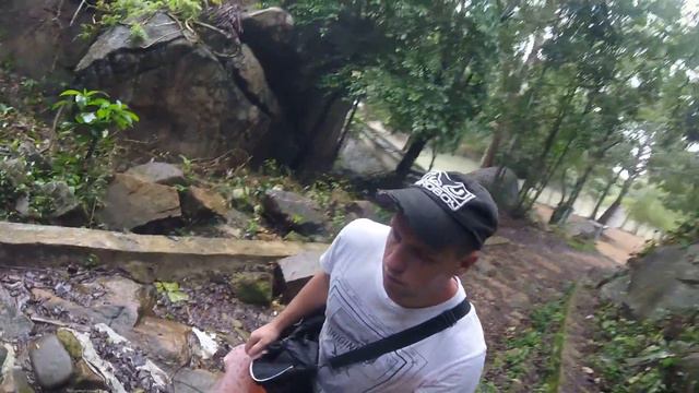 Дорога к водопадам Бахо. Нячанг смотреть онлайн