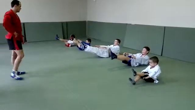 элементы тренировки дети 2 смотреть онлайн