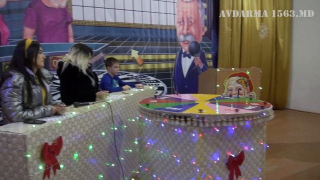 В новогодний вечер авдарминцы традиционно сыграли в «Поле-Чудес» смотреть онлайн