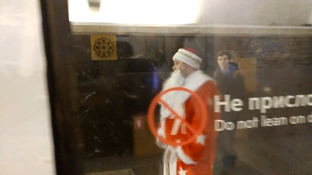 Новогодний поезд смотреть онлайн
