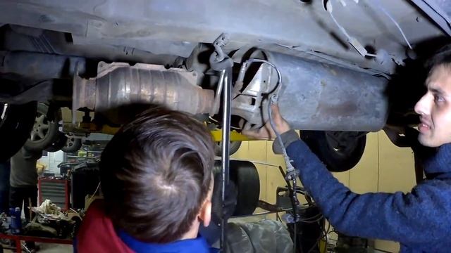 Колхозим глушак на LEXUS RX300 часть первая смотреть онлайн