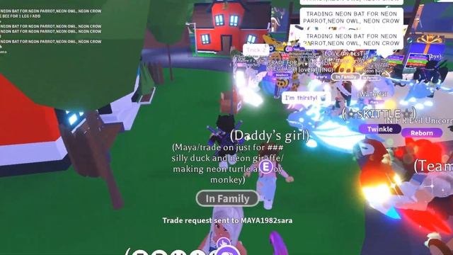 КАК ПОЛУЧИТЬ БЕСПЛАТНО ФЛАЙ РАЙД ЗЕЛЬЕ в Адопт Ми Роблокс – Adopt Me Roblox смотреть онлайн