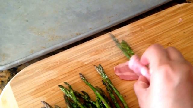 Esparragos Envueltos Con Tocino