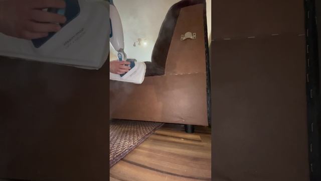 Пароочиститель паровая швабра Black&Decker FSM1616-QS смотреть онлайн