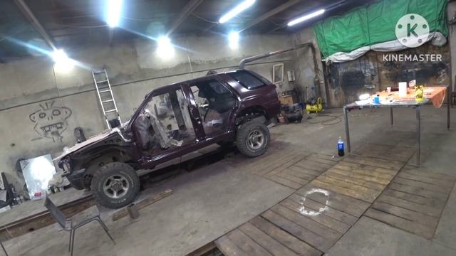 Небольшой ремонт Опель Фронтера А. Молотковая краска. Часть 2. смотреть онлайн