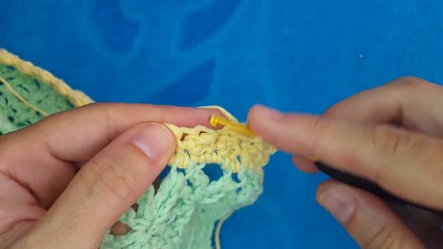 Блузка крючком " Тропиканка". Crochet blouse.Часть 2. смотреть онлайн