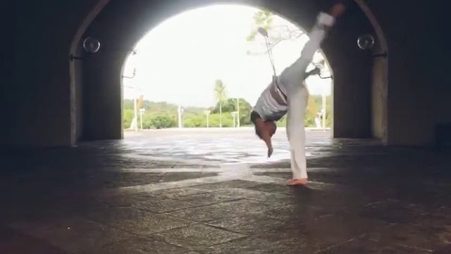 "Joga Bonito"- Concurso Solo de Capoeira Online para Mulheres. смотреть онлайн