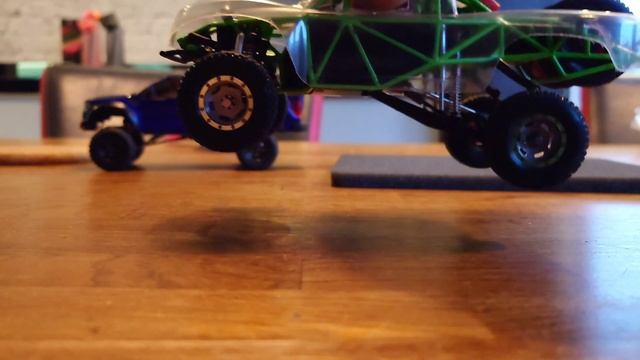 orlandoo hunter oh32x02 trophy truck смотреть онлайн