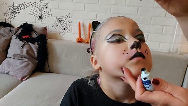 Простой макияж кошки на HALLOWEEN смотреть онлайн