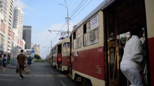 «Первый из Южки» Екатеринбургский трамвай Tatra T3SU СМЕ 328+327 Следует по маршруту №10