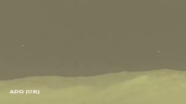 НЛО на Марсе (фото Curiosity)