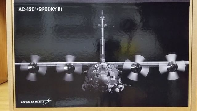 BRICKMANIA EPIC HAUL, AC-130 (SPOOKY II) - CLOSE AIR SUPPORT GUNSHIP смотреть онлайн