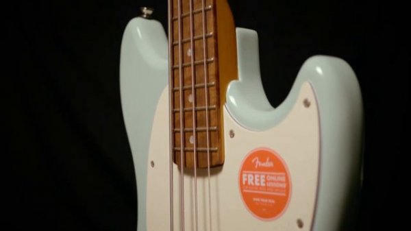 Squier Classic Vibe '60s Mustang vs Fender Player Mustang