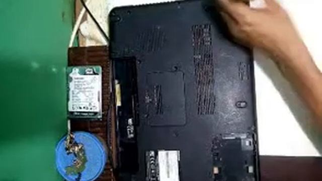 Toshiba Satellite A665, A665D, A660, A660D disassembly смотреть онлайн