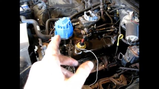 HEI Distributor Install On 302 Ford ( Grand Mardquis ) смотреть онлайн