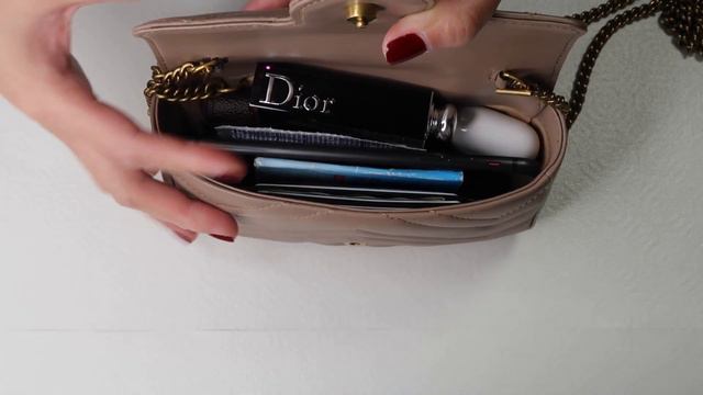 Gucci marmont super mini | what fits inside смотреть онлайн