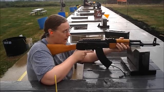 Accidental Fully auto AK47 смотреть онлайн
