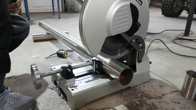 Makit LC1230 + Makita B-23123 BLUNT after 10 cuts смотреть онлайн