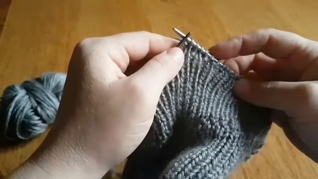 Зимняя шапка с косами ,для малыша смотреть онлайн