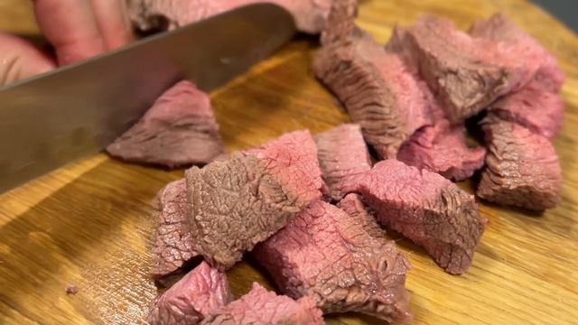Jeder verlangt nach mehr! Sehr leckere und duftende Suppe mit Rindfleisch und Gemüse! смотреть онлайн