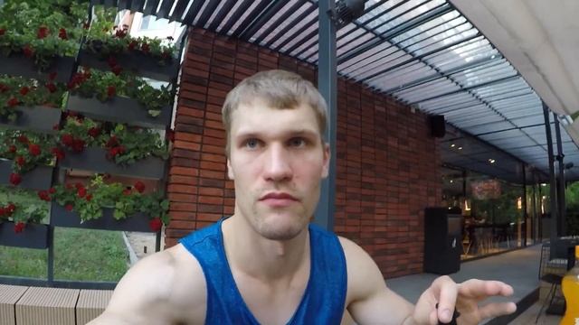 ЧЕСТНЫЙ ОБЗОР ОТ ПОВАРА. САМЫЙ ВКУСНЫЙ КЕБАБ? TWISTER KEBAB #kebab #шаурмаскурицей #обзореды