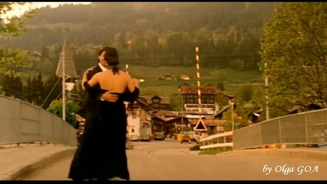 Shah Rukh Khan & Kajol - Ain't Funny смотреть онлайн