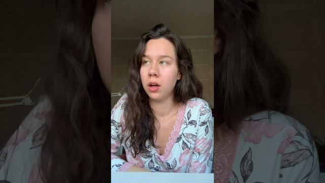 Почему нельзя делать вид,что все хорошо,когда внутри все кричит,горит и бурлит смотреть онлайн