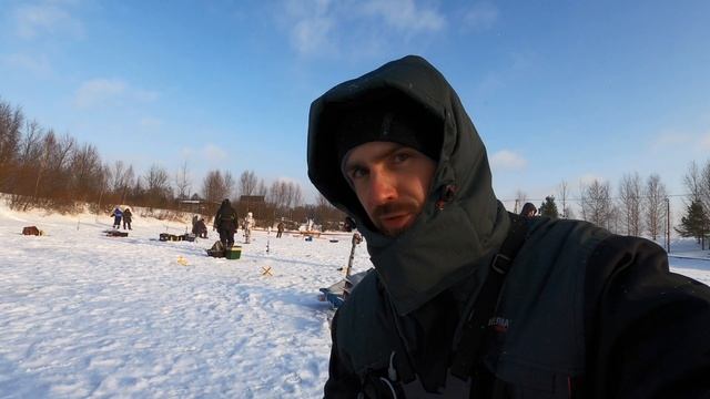Ловля ФОРЕЛИ со льда на блесну. Первый опыт начинающего. Платник как он есть. смотреть онлайн
