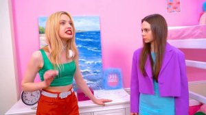 Моя Старшая Сестра Меня Ненавидит | Семейные Проблемы Старшей vs Младшей Сестры