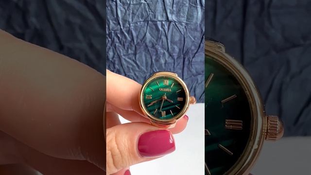 Мини часы (часы-кольцо) на палец, золотые с зеленым циферблатом смотреть онлайн