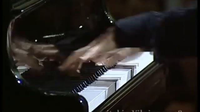 Miroslav Kultyshev Debut at London Wigmore Hall - 30 th December, 2009 ! смотреть онлайн