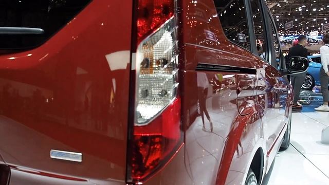 2018 Citroen Berlingo vs. 2018 Ford Tourneo Connect смотреть онлайн