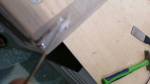 Как заделать трещину в деревевянном изделии, своими руками