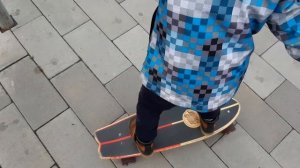 Как кататься на скейте Детям - Скейтборд для начинающих - Детский Канал skateboard for  children