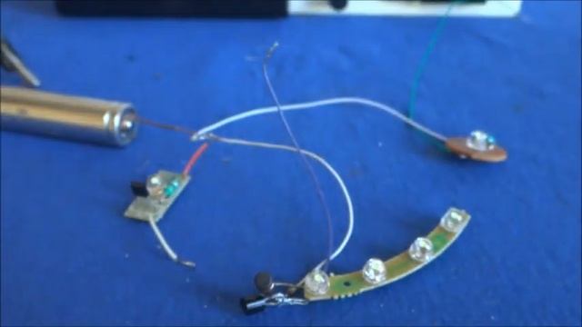 ТРИ СХЕМЫ "Joule thief" КАКАЯ ЛУЧШЕ и ОПЯТЬ КОСЯКИ ИНЖЕНЕРИИ ХХI века смотреть онлайн