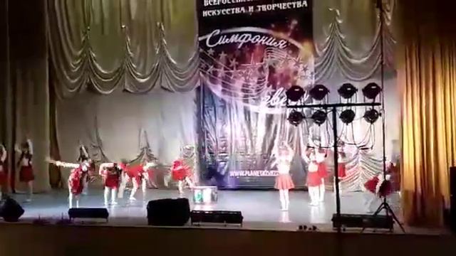 "Барабанщицы". Эстрадный танец. Возрастная категория до 6 лет. "Экстрим". смотреть онлайн
