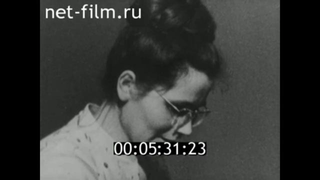 1969г. Жена космонавта. Валентина Ивановна Гагарина смотреть онлайн