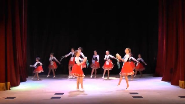 Итальянский танец "Тарантелла" смотреть онлайн