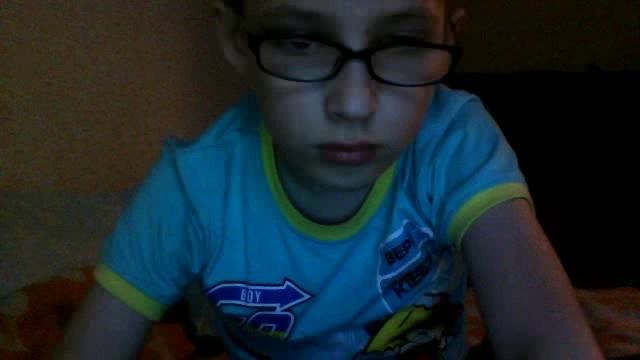 Видео с веб-камеры. Дата: 29 апреля 2013 г., 21:48.