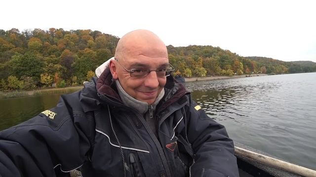 ЛОВЛЯ ТРОФЕЙНОЙ ЩУКИ. Самый СТРАННЫЙ спиннинговый комплект. смотреть онлайн