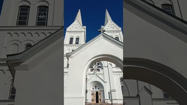 Деревня Слободка, Браславский район, Костел Божьего Промысла.Очень интересное место, друзья мои. смотреть онлайн