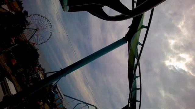 2022 Raptor Roller Coaster On Ride Front Seat 4K POV Cedar Point смотреть онлайн