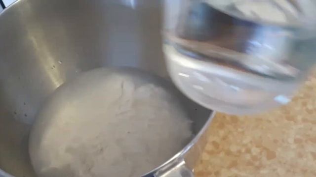 #ЧП при замесе теста? #OMG Часть 1. Как приготовить тесто с готовой опарой для #леопардового хлеб смотреть онлайн